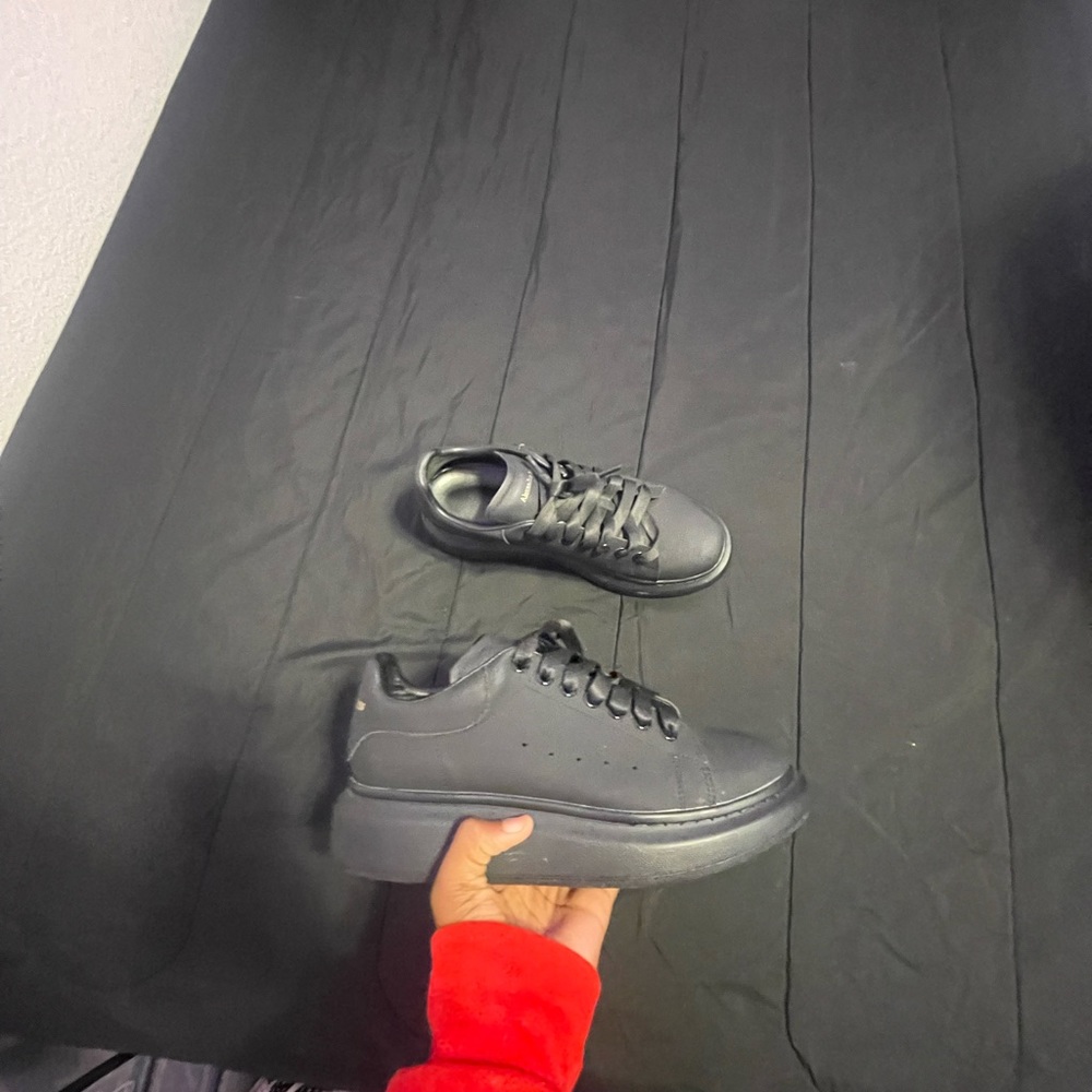 Alexander McQueen Size 10 DeadStock